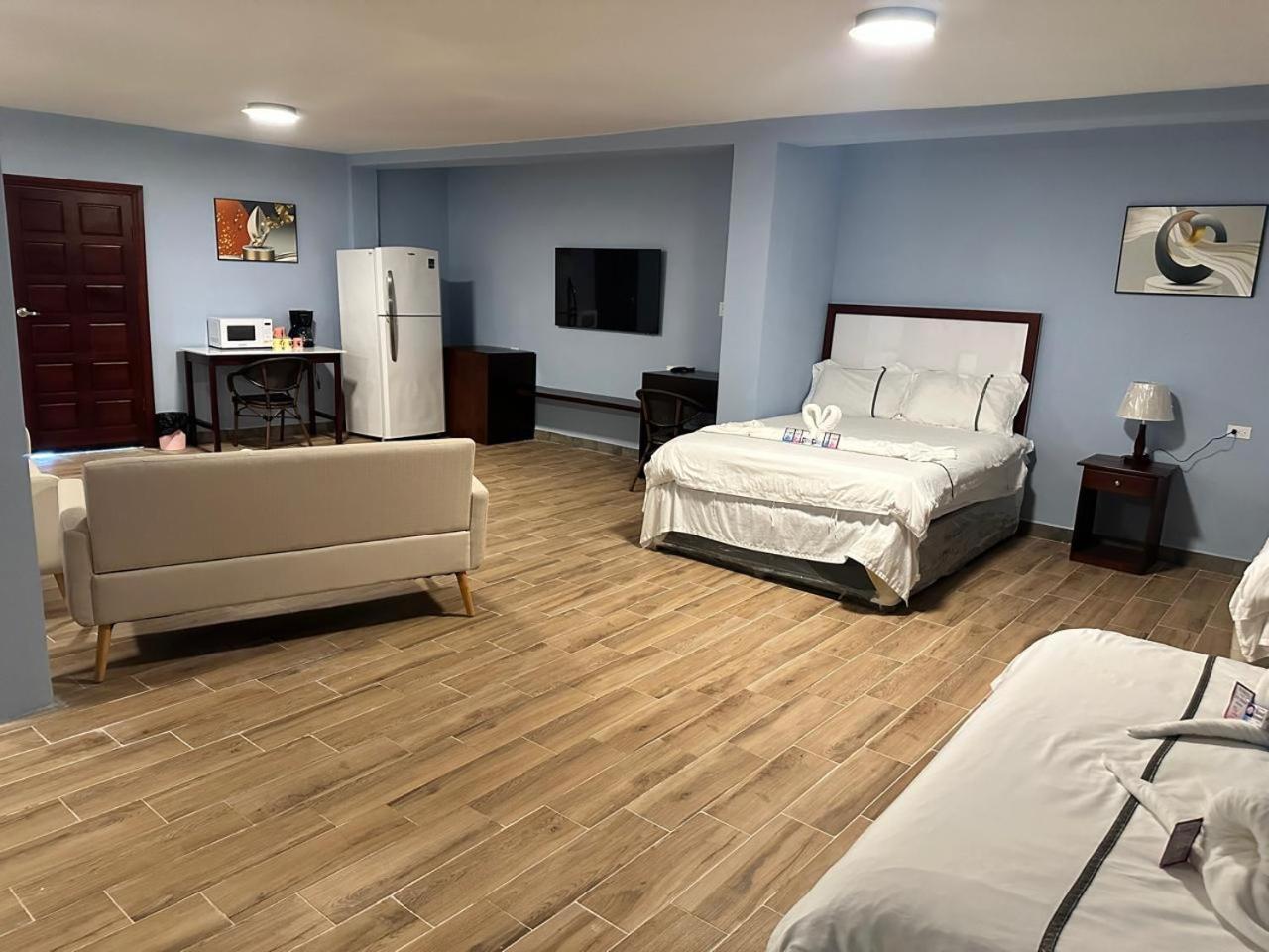 Enjoy Hotel Кей-Колкер Экстерьер фото